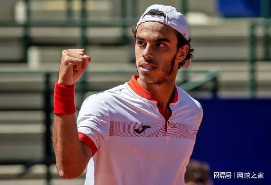 3个篮板更 3个篮板更