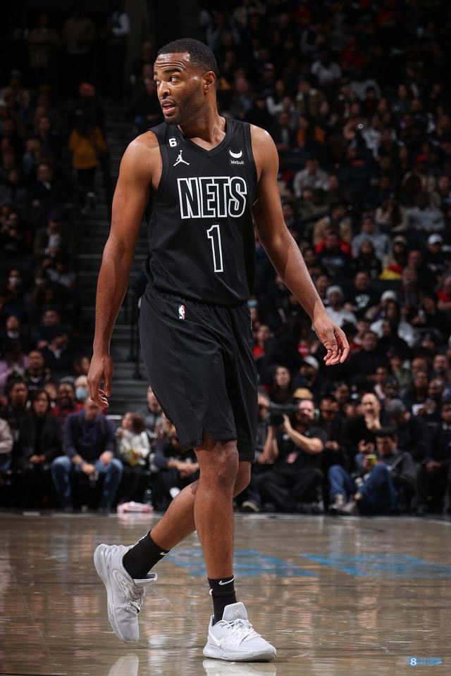 将在不久的 将在不久的