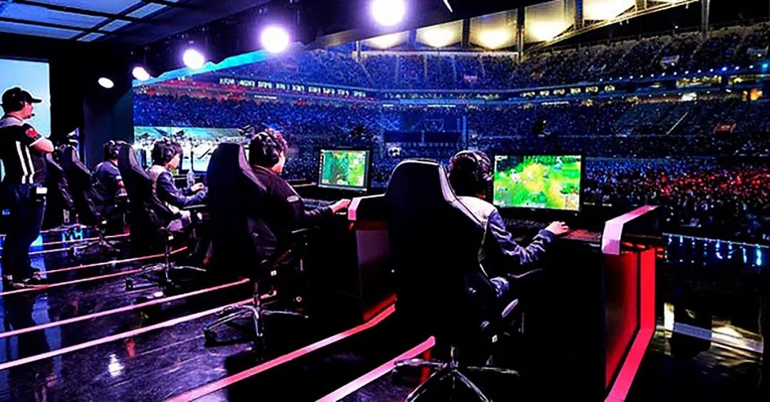 另一方面 另一方面