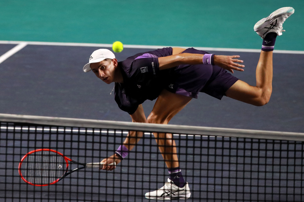 边锋位置上 边锋位置上