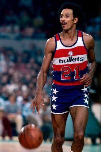 经过俱乐部 经过俱乐部