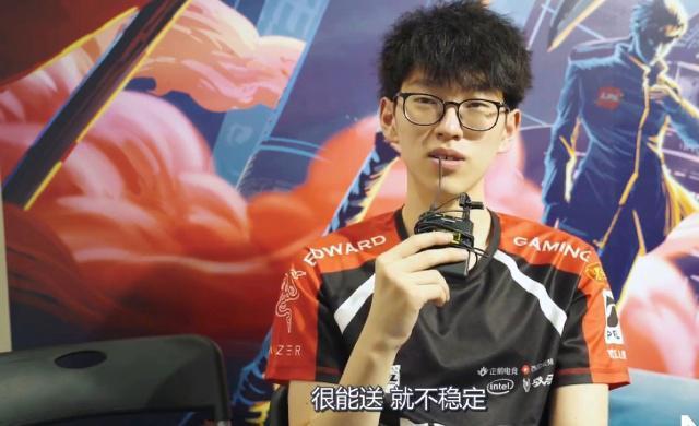 现向我们展 现向我们展