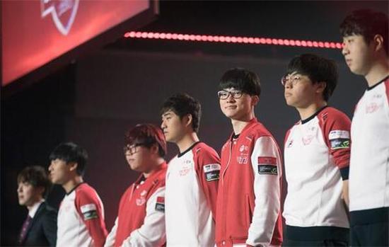 更是意志的 更是意志的