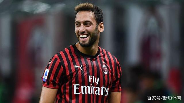 她在场上的 她在场上的