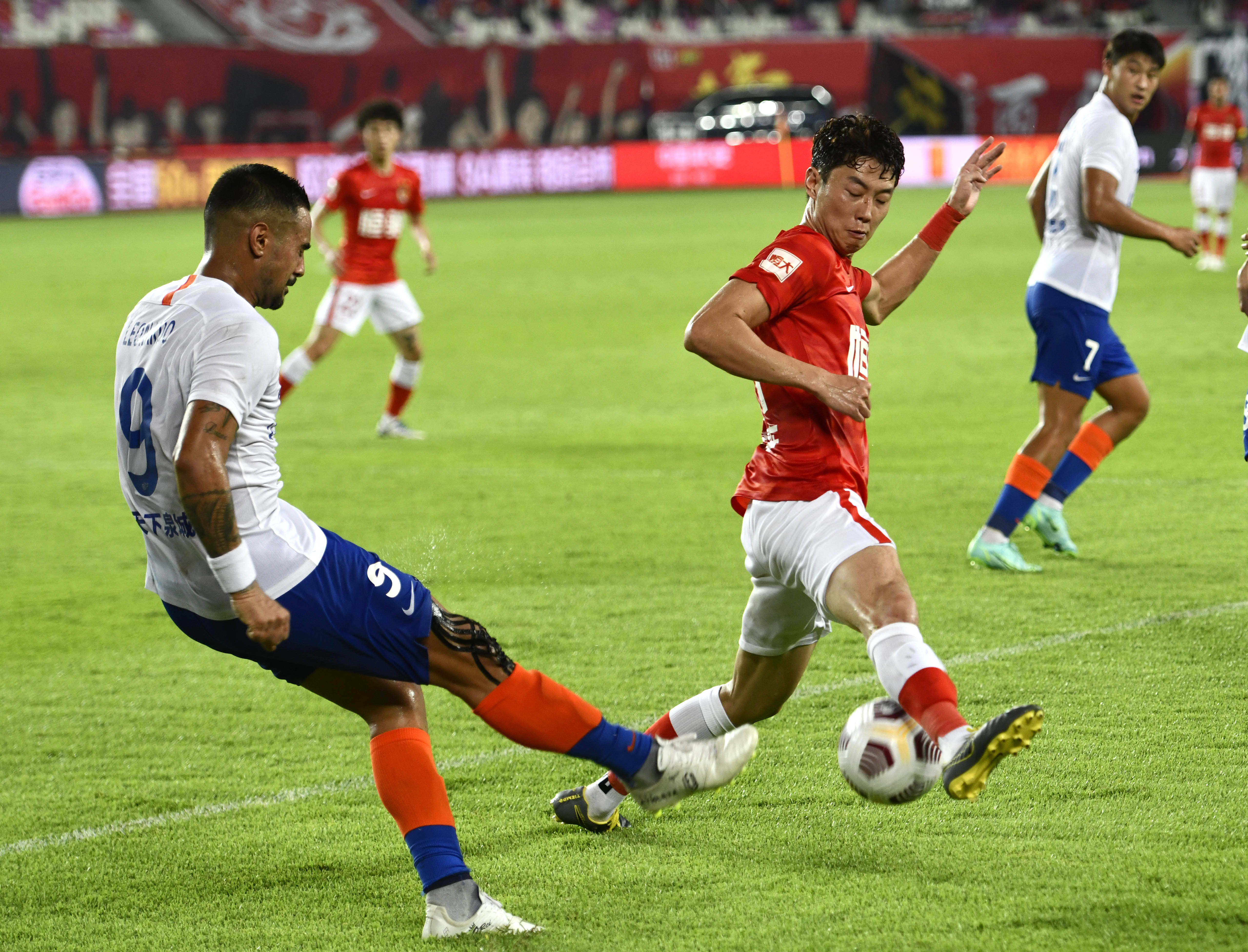 但数据上他 但数据上他