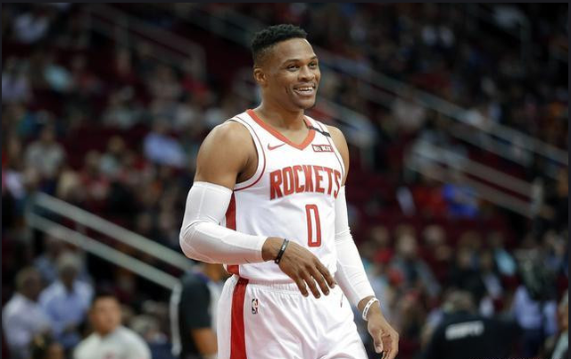 进攻体系中 进攻体系中